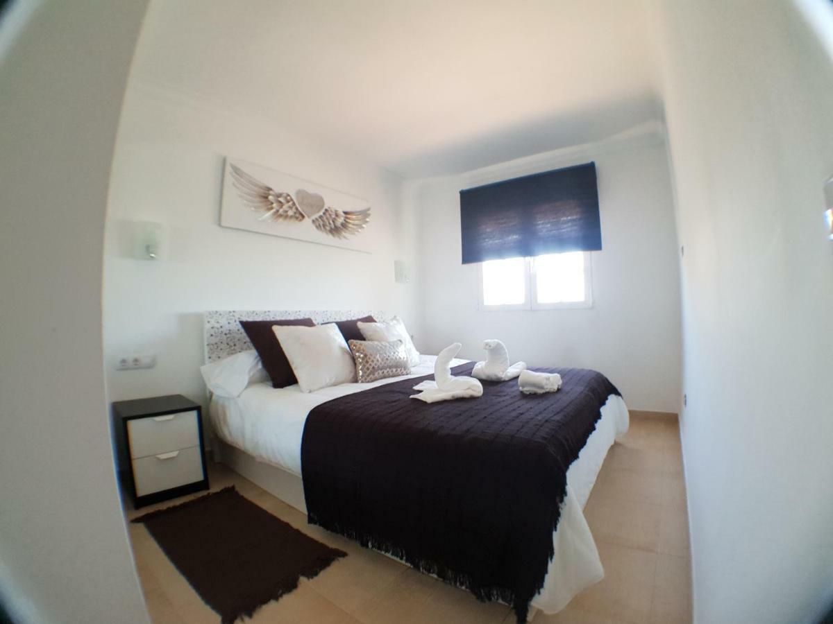 פלאייה דל אינגלז Tara Apartment מראה חיצוני תמונה